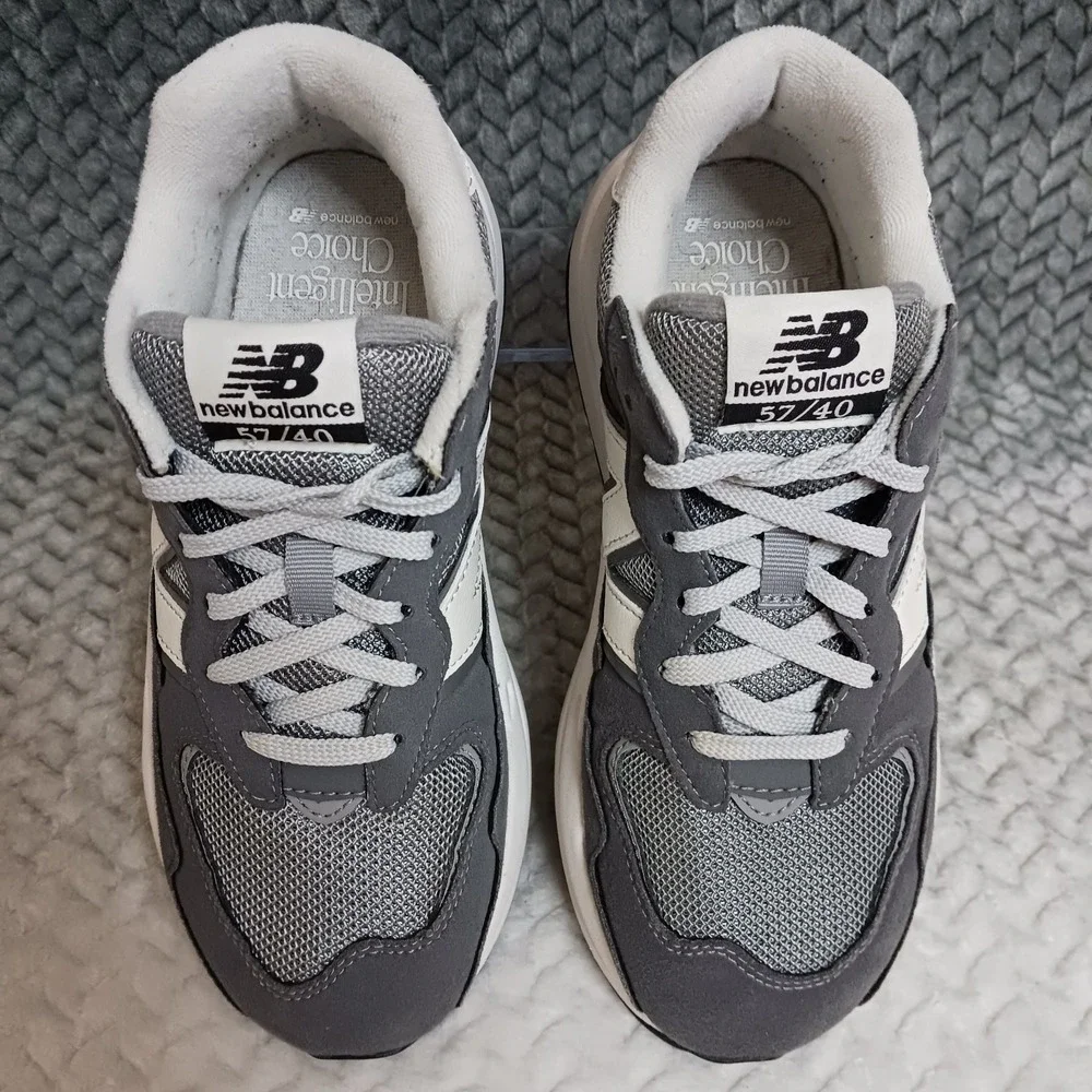 New Balance 57/40 Grey White GS Kids Athletic Running Sneakers Shoes Size 4
